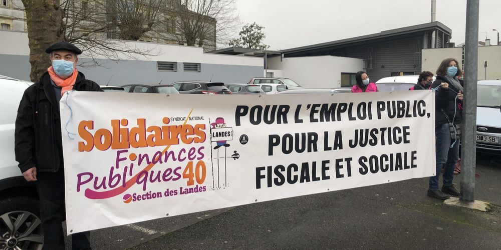 les manifestants ont